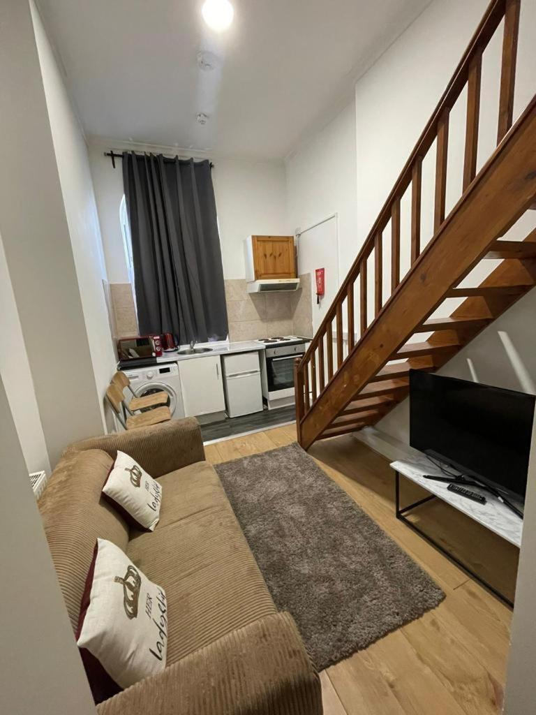 Apartment Modern Queenspark